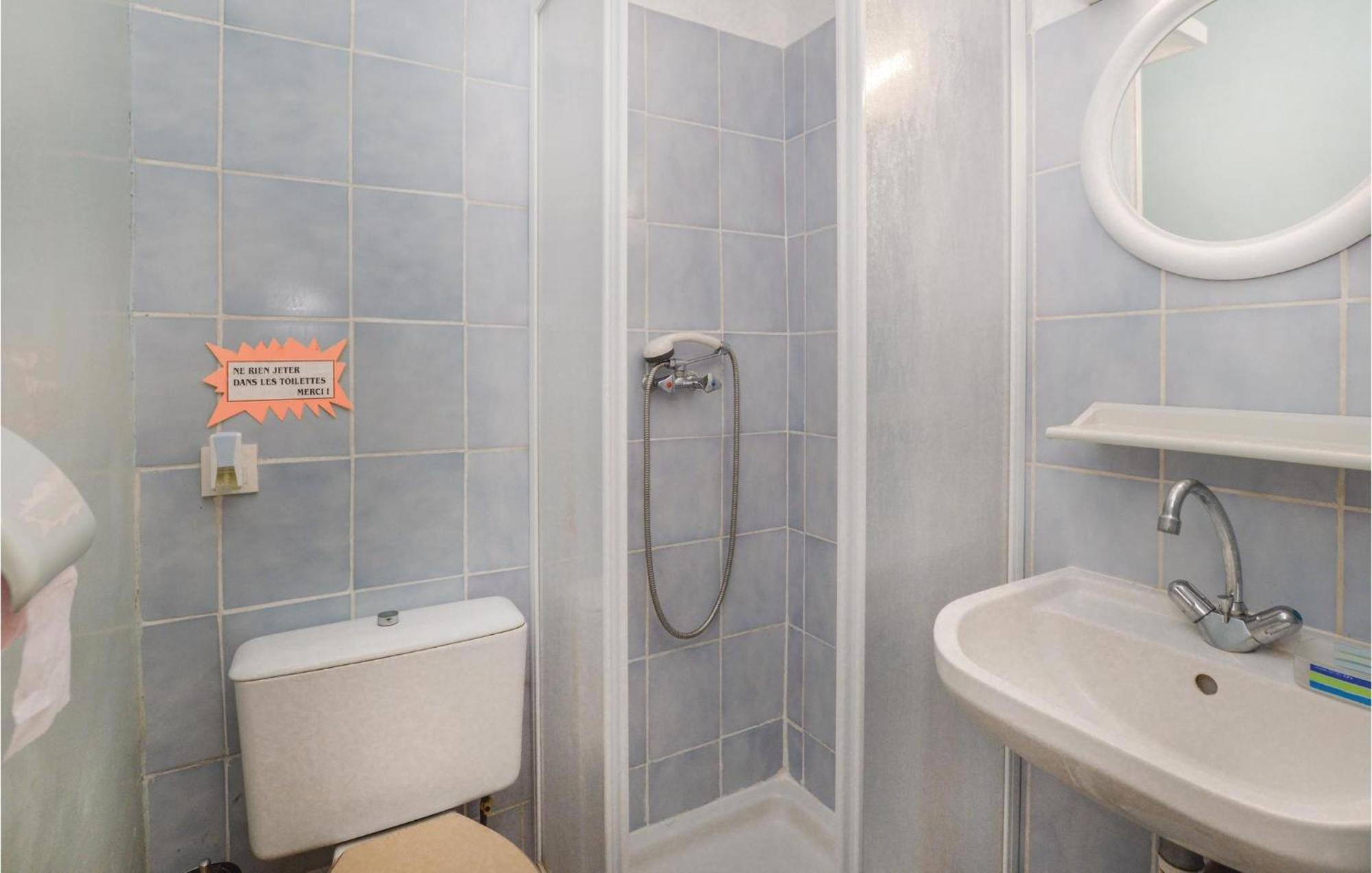 Lovely Apartment In Pietranera With Wifi Extérieur photo