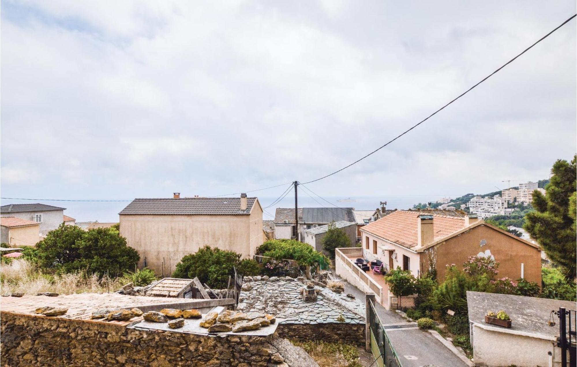 Lovely Apartment In Pietranera With Wifi Extérieur photo